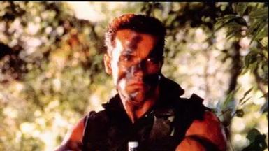 《魔鬼悍将》冷血佣兵到热血英雄，领土著抵抗来犯之敌。