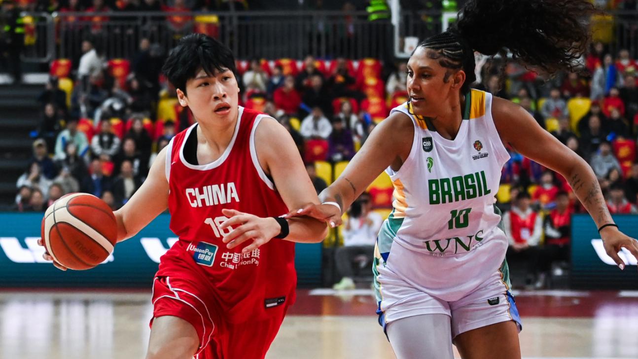 刘禹彤落选国家队，看似是中锋5选4，实则是她和张子宇二选一