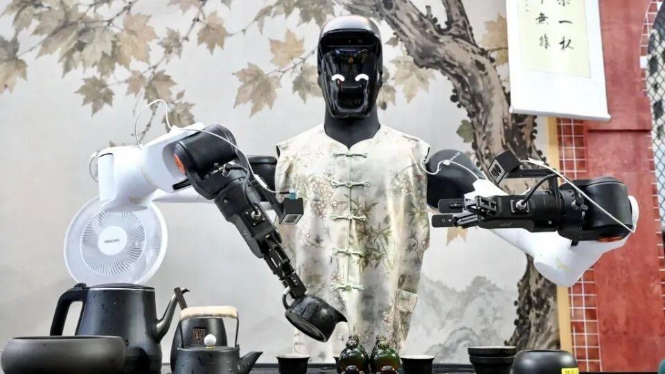 2026世界人工智能大会观察：算力与制造业，支撑AI脱虚向实