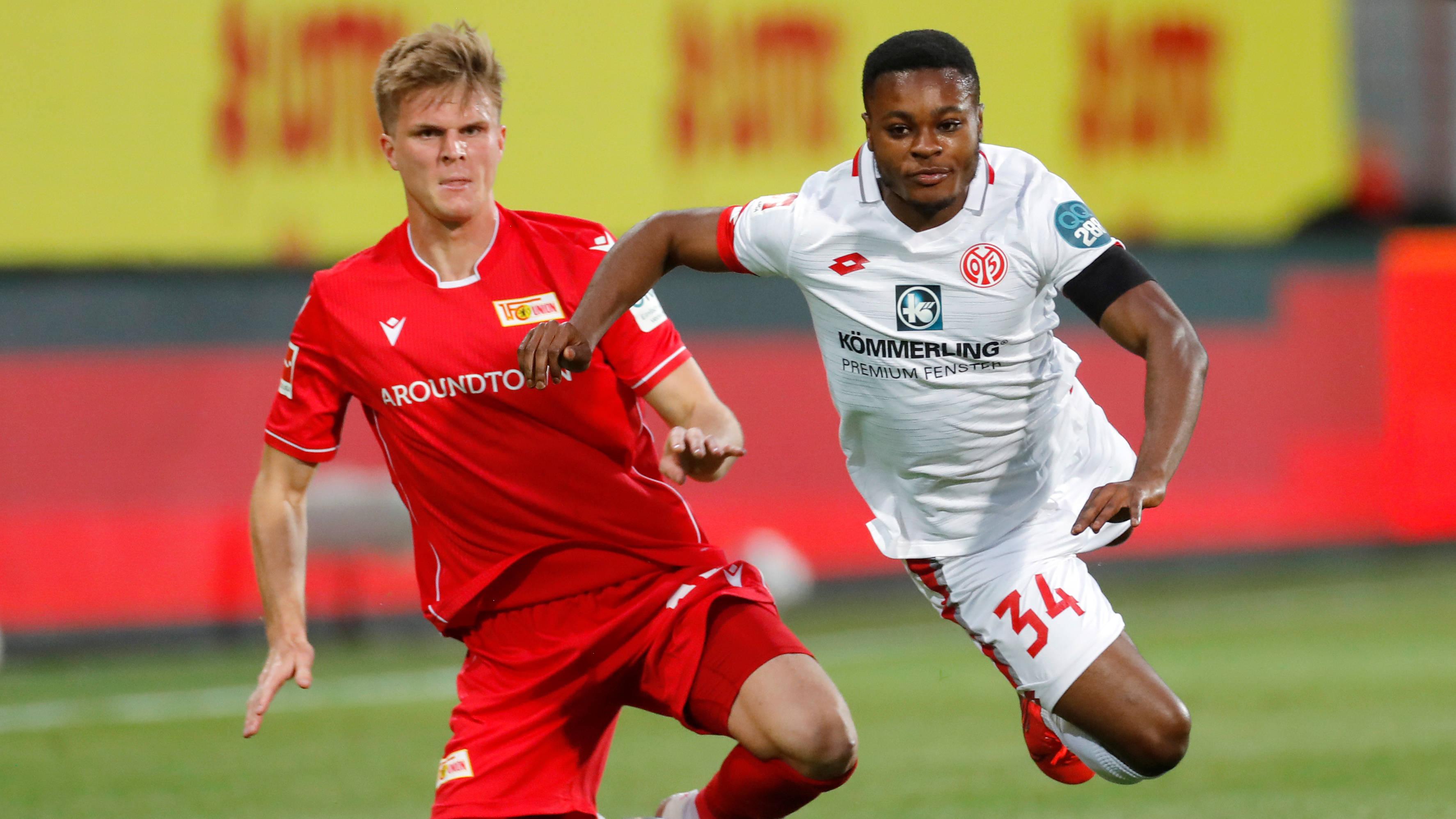 1/15周四2串1精选赛事分析：维罗纳攻防两端均问题严重，博洛尼亚实力占优。