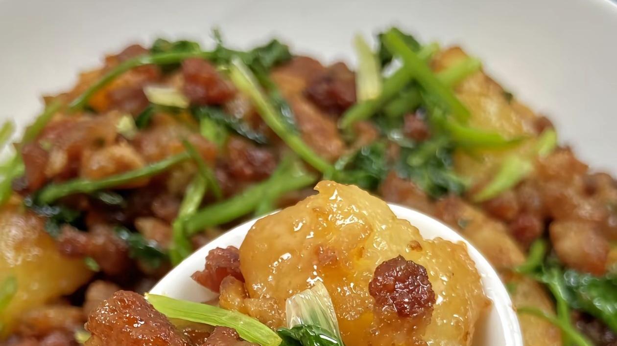 香菜土豆肉末：一口封神的下饭神器，三碗米饭都不够炫！