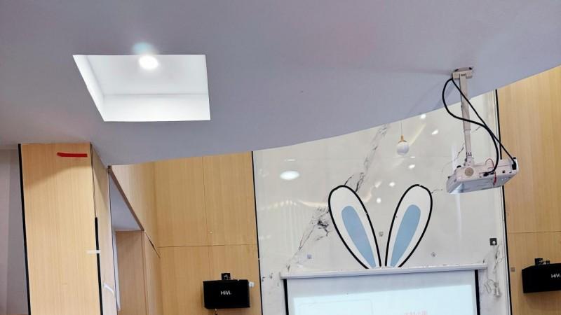 十载深耕，同心逐光｜华光耀川助学点十周年团建活动圆满举行！