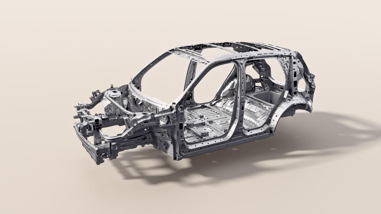 科技普惠全民座驾 零跑 A10 6.58 万起全球首发