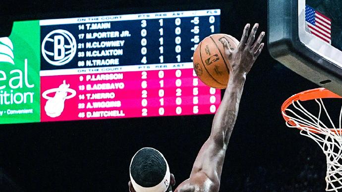 送给篮网10连败！希罗25+4+5，韦尔替补16分11板5断7帽，历史首人