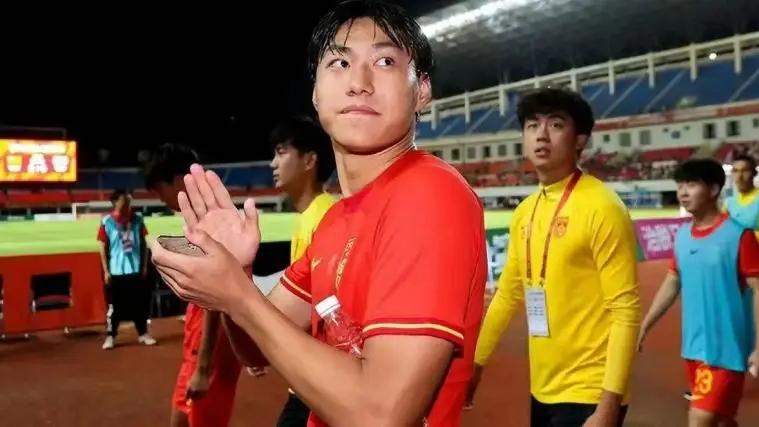 中超转会动态：重庆铜梁龙官宣杜月徵，浙江队视频宣托利奇