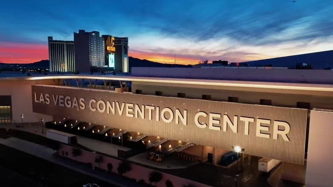 连续4年登榜！极氪凭什么让老外排队看车？