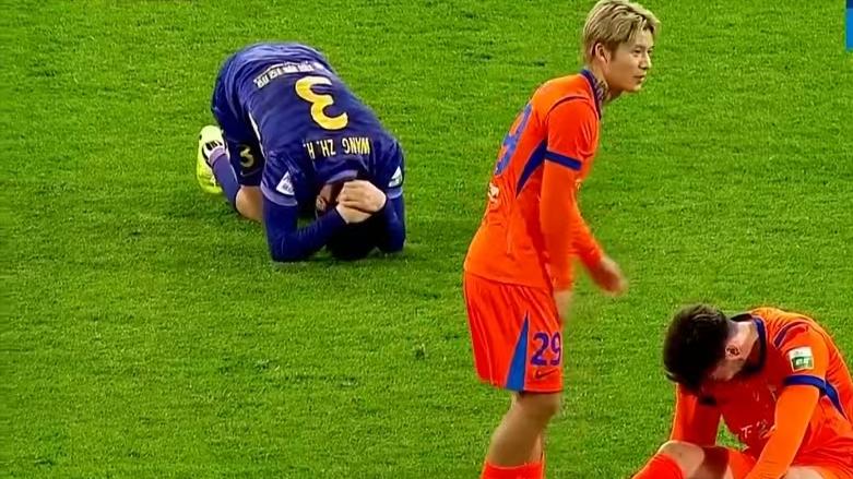 泰山赢球却输人！津媒：有图为证，羞辱津门虎，真不如海牛球迷