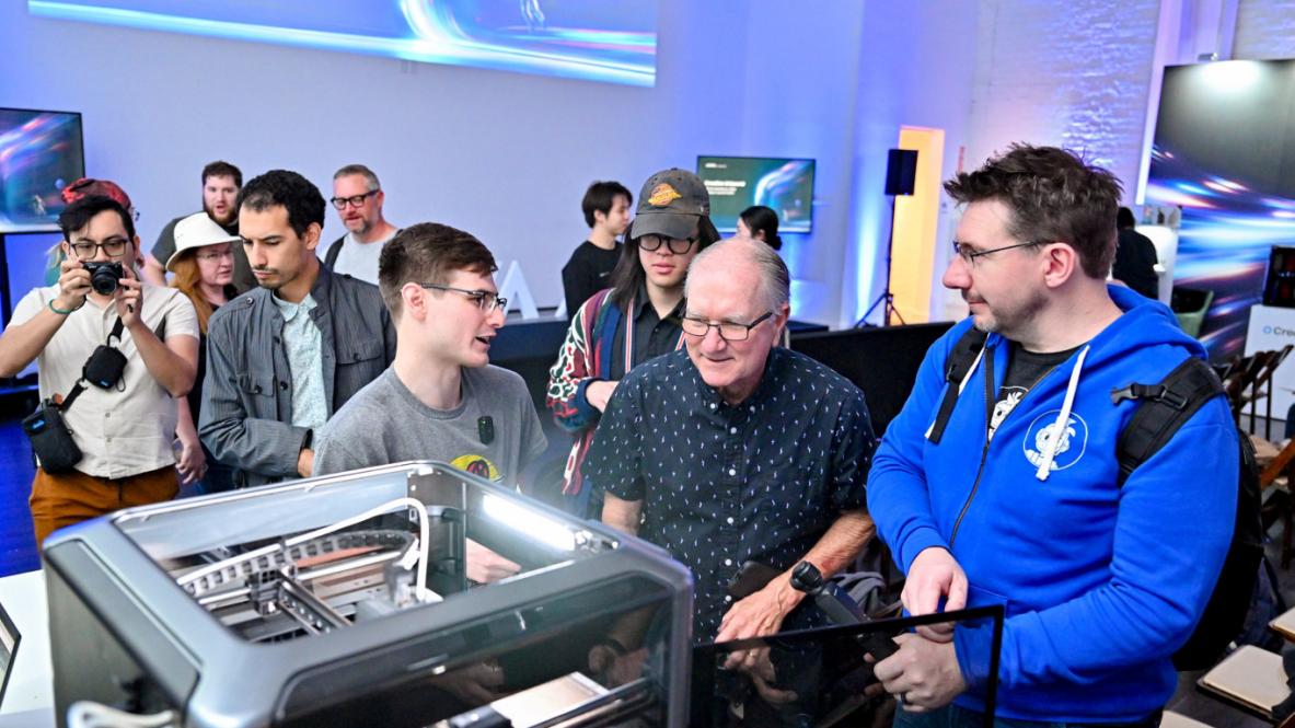 全球首款，原子重塑硅谷发布12喷嘴3D打印机