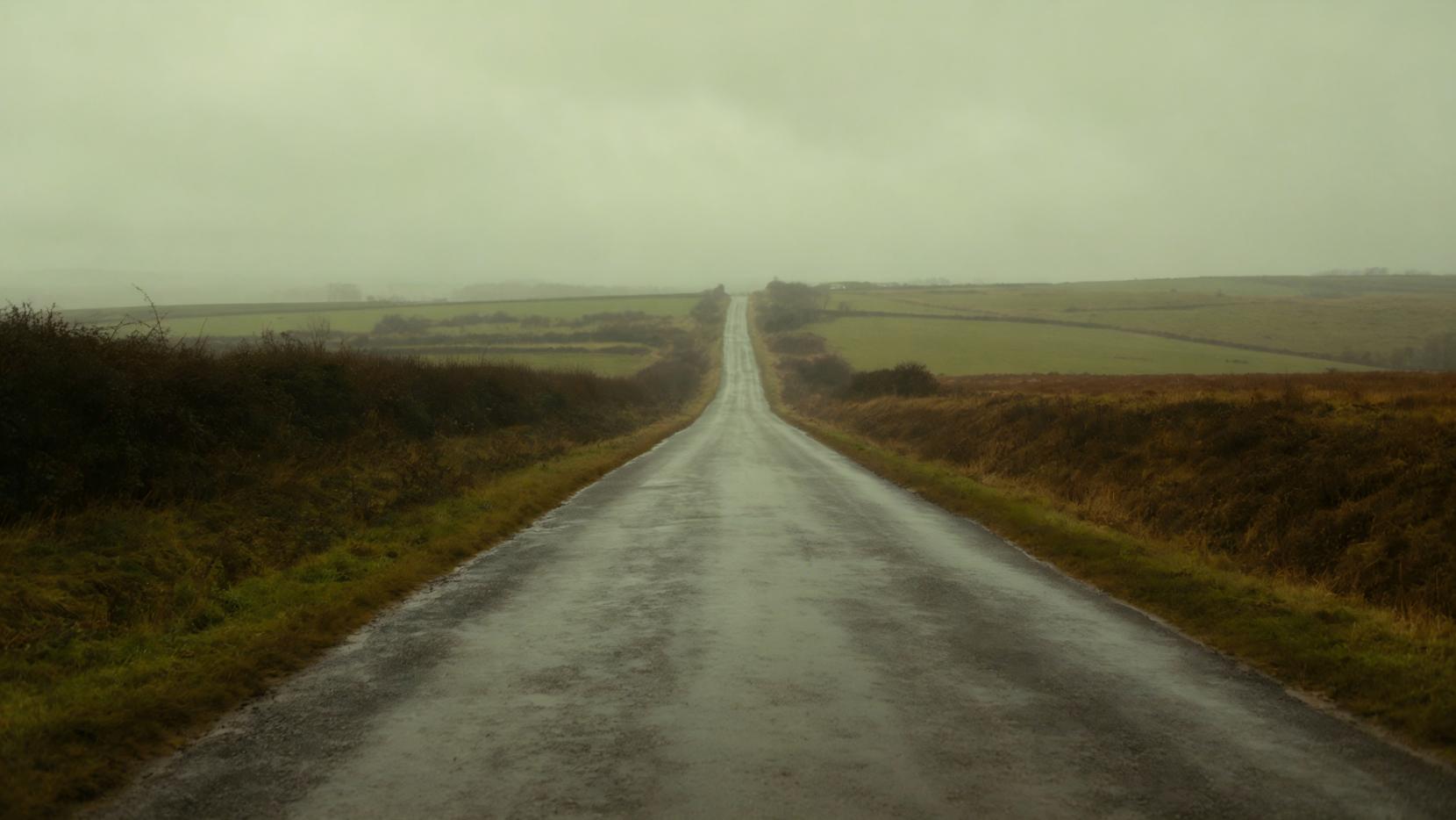 国家发钱VS中年算账：2026年养老金上调背后，藏着一代人的沉默焦虑