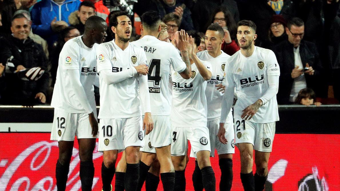 意甲+西甲1.18期：皇家社会vs巴萨这场大冷门将终结其11连胜？