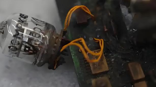 炸穿乌克兰西部的俄罗斯“榛树”导弹用真空管，真的很丢人？