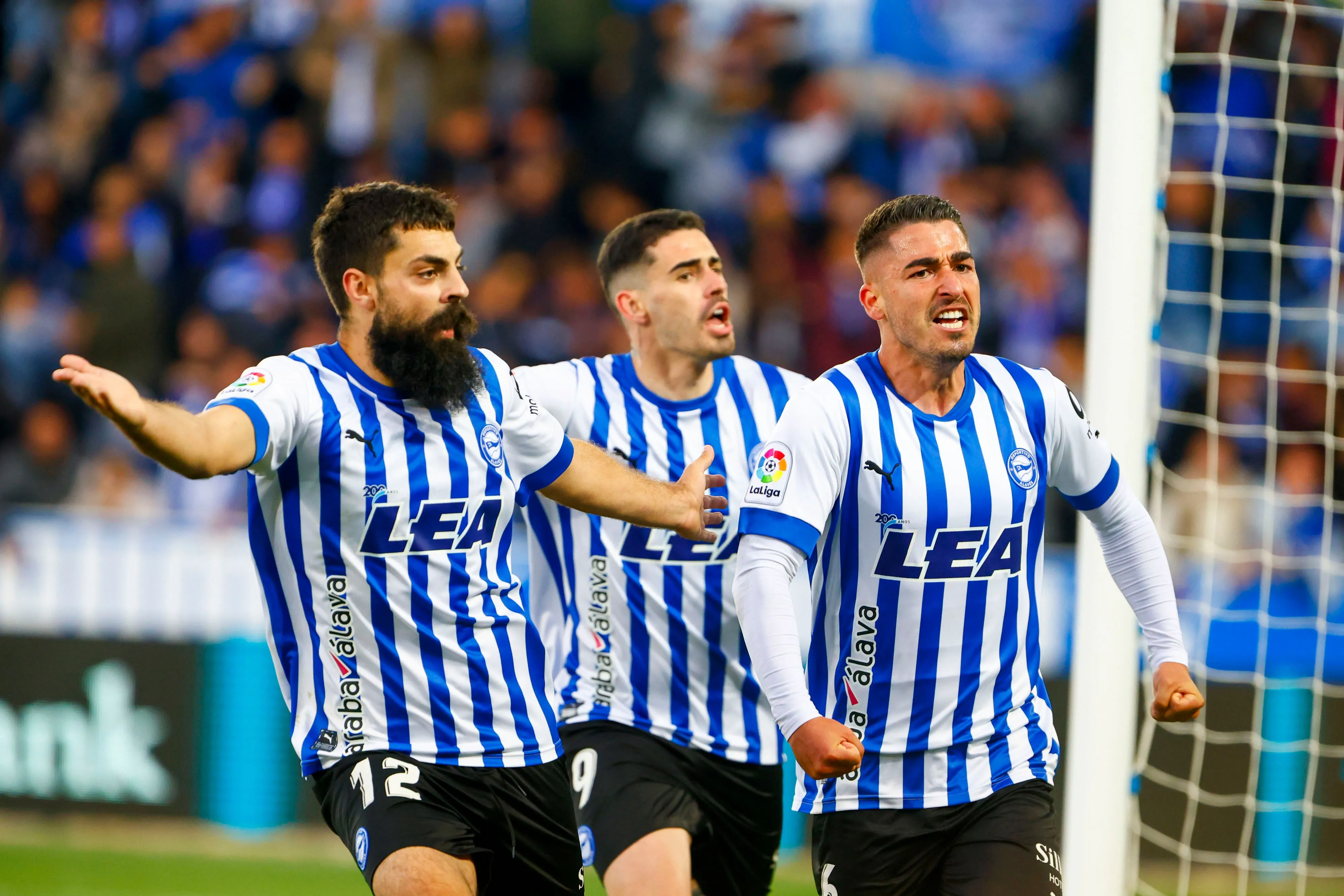 4月21：伯纳乌尊严之战！皇马誓破“拜仁魔咒”，阿拉维斯保级命悬一线