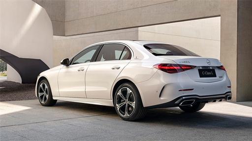 2024款奔驰长轴距C级上市 售33.48万元起