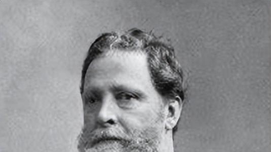 阿道夫·希特勒为什么仇视犹太人？