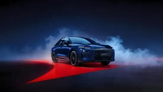 北京车展上市，荣威M7 DMH黑马版内饰官图曝光