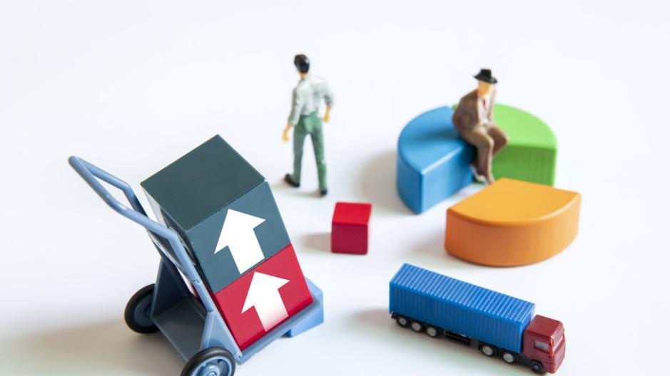 快手主播又倒一个：“程程正能量”被封，“改命”吊坠骗局曝光，涉嫌虚假宣传和消费欺诈