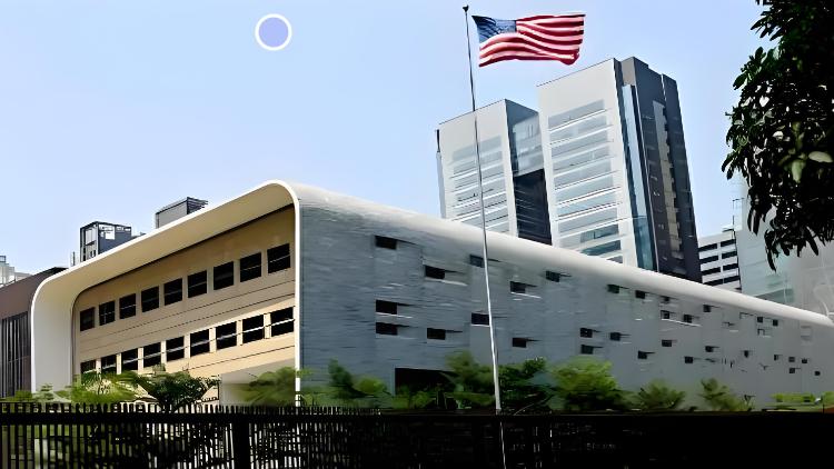 美国驻华大使馆：光地皮就值2个亿，建得跟碉堡一样，在怕什么？