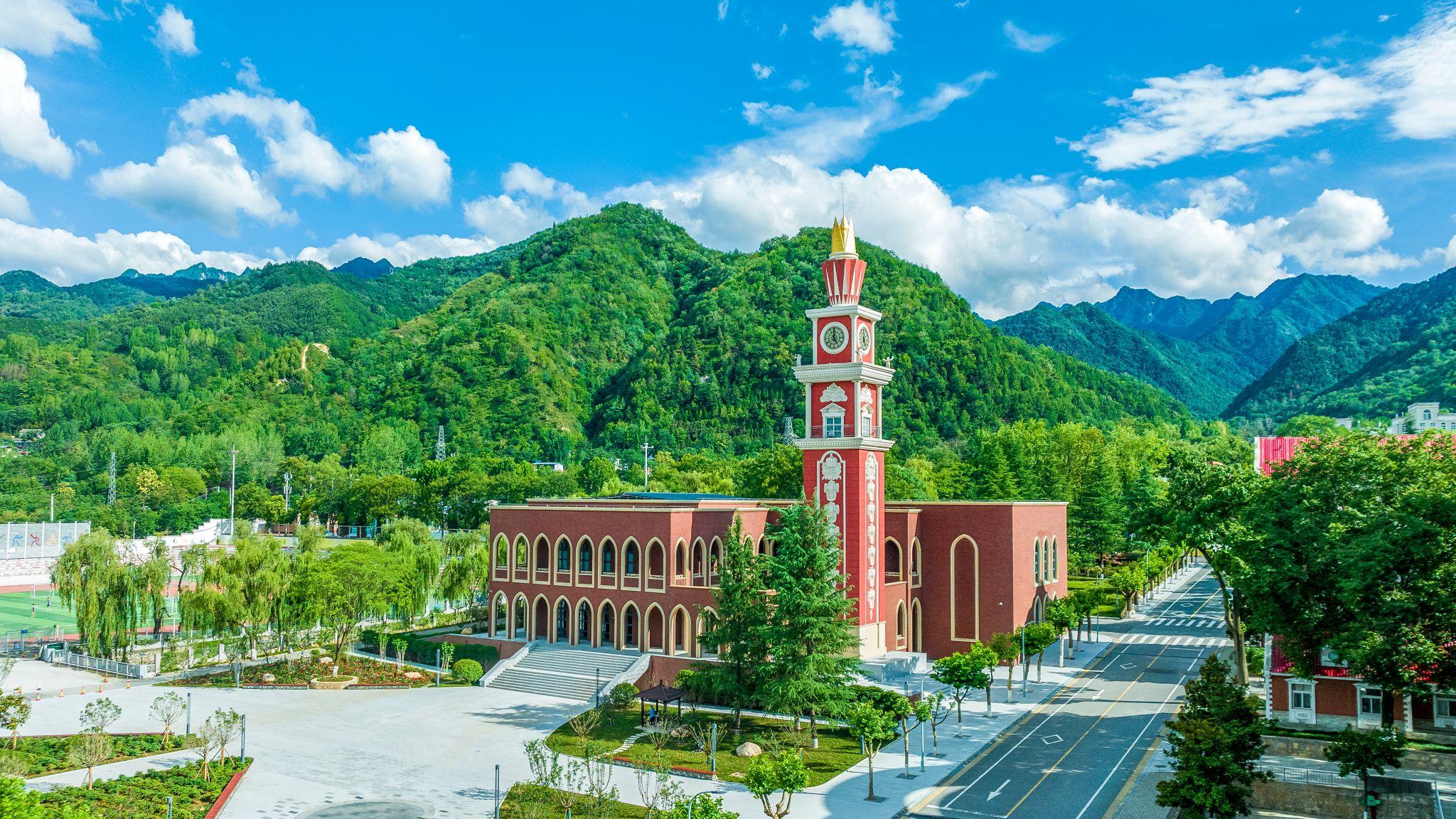 四连升! 西安翻译学院2026软科排名再攀新高