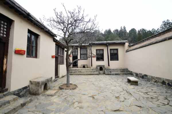 高管西柏坡培训，红色基因铸就企业责任新高度