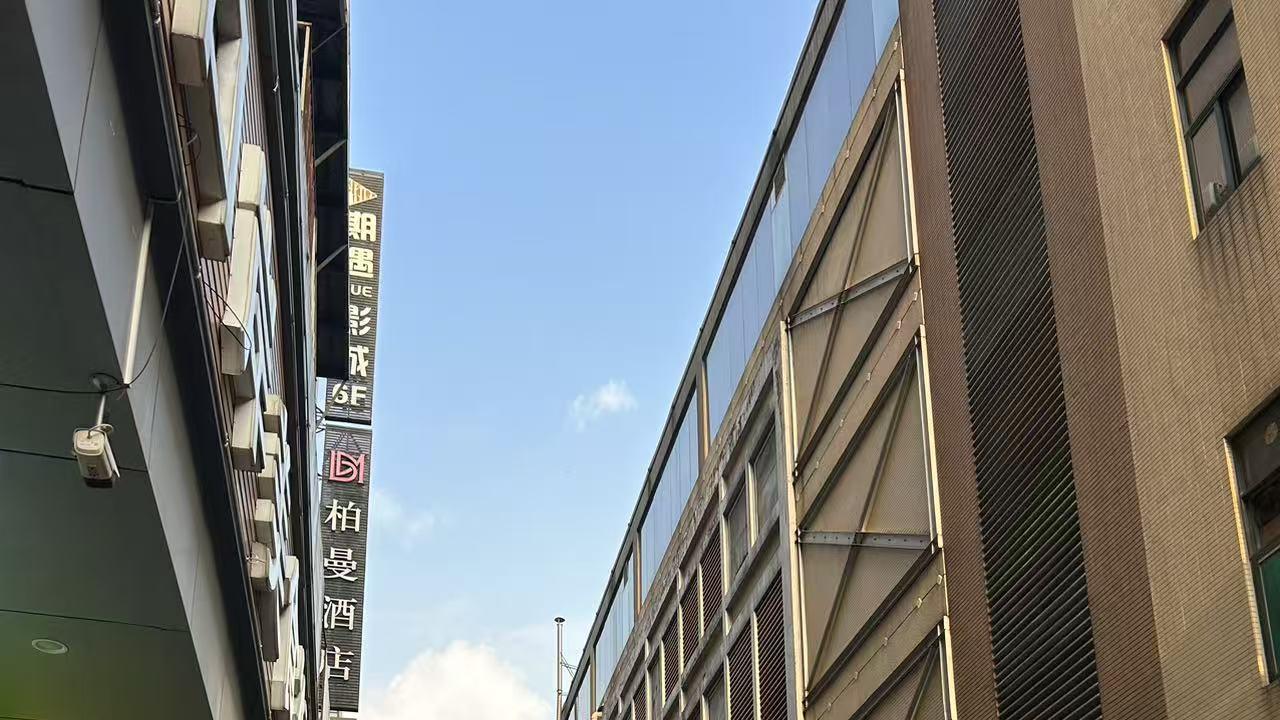 为什么多数的外卖员喜欢自我安慰，自我感动呢？