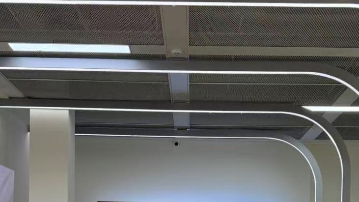 朋友光速提了极氪9X，真让我好生羡慕