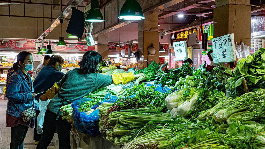 儿女回家，我伺候了三"祖宗"