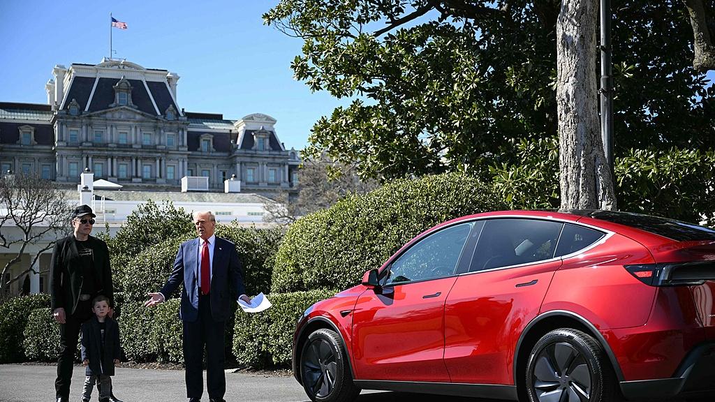 马斯克说Robotaxi 特定情况下将由人工远程接管，只是靠谱吗？