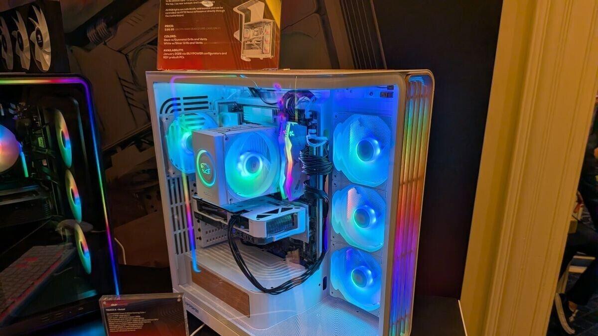 CES 2026：iBuyPower 推新机箱与预装PC，硬管水冷平民化