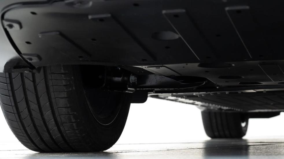 99秒换电，极狐贝塔S3限时优惠价5.98万起，这个价钱要什么自行车