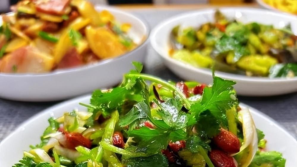 东北人“最稀罕”的6大“下酒菜”，全都是“硬菜”，老酒鬼必点