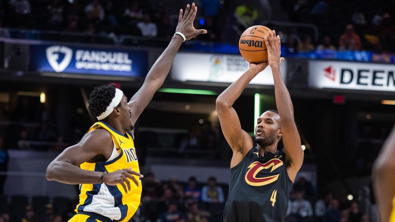 13连败！东部冠军创尴尬历史！加兰29+6证明自我，莫布里打不了硬仗