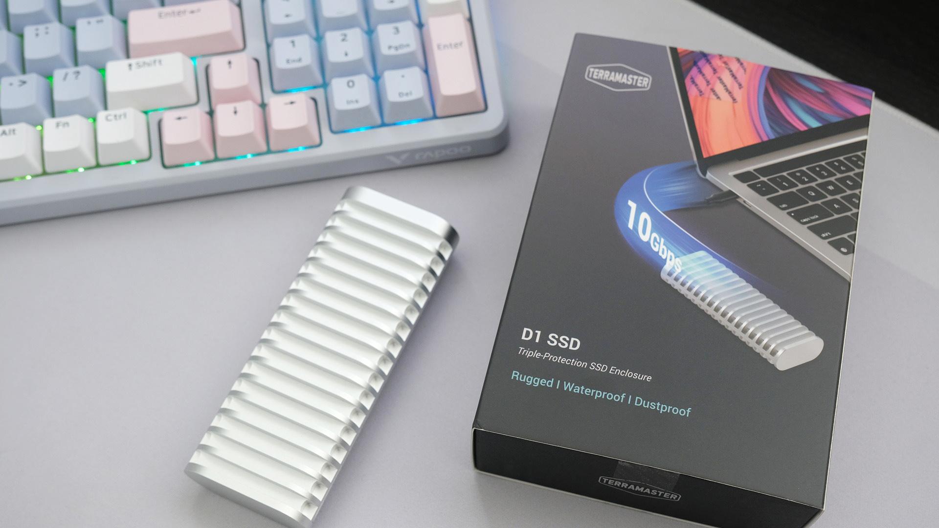 铁威马D1 SSD三防硬盘盒：出游党狂喜！轻便抗造还能救急存储不足