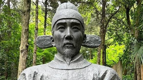 几乎所有的灾难，都来自于每个人底线意识的一退再退