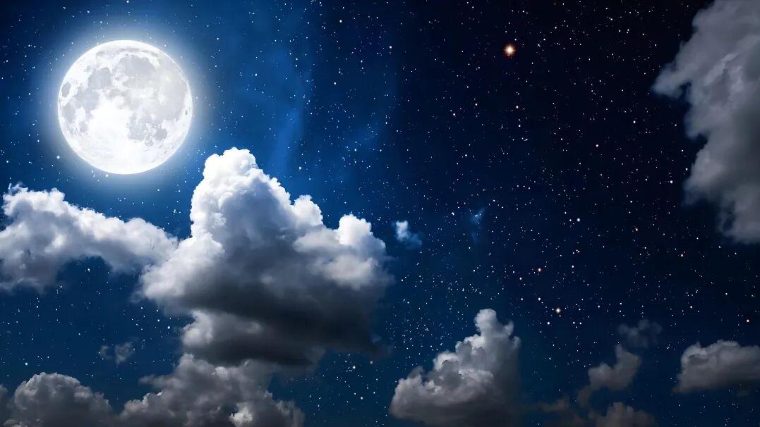 七律·夜阑对月寄清思