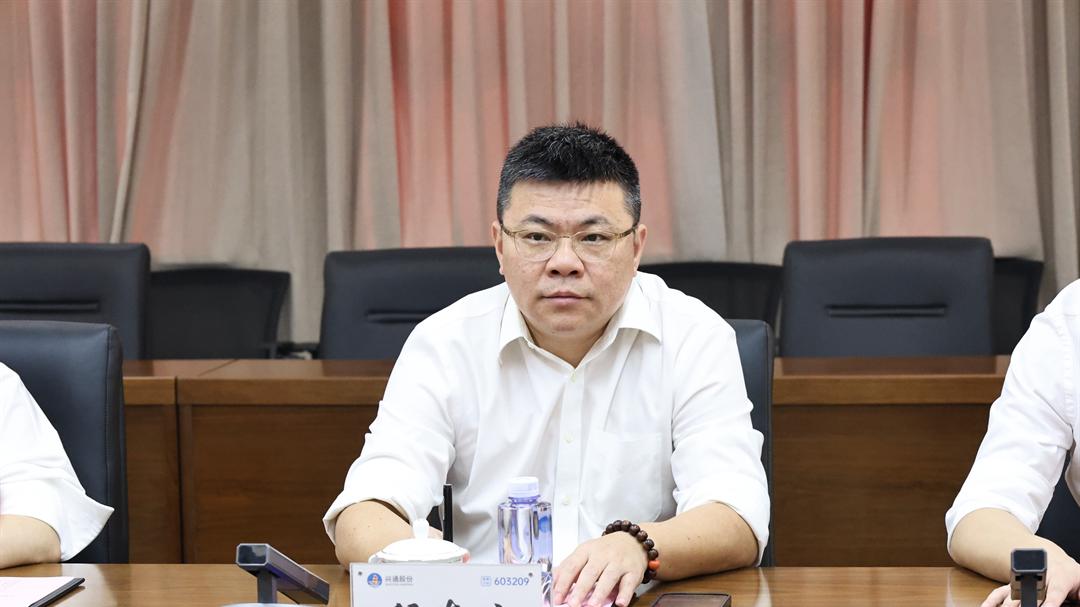 厦门建发股份程东方辞任总经理，总经理空缺期间由董事长代行职责