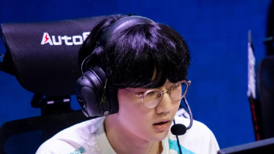 T1完成史诗级翻盘！BLG却遭JDG横扫，Viper状态堪忧！