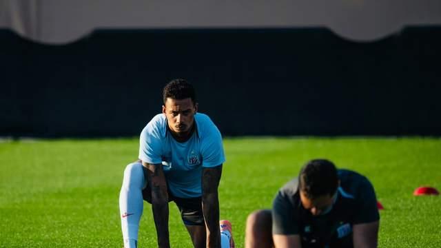 盖伊2天后首秀，申花新三叉戟互补，马镇预定一门 签李昊基本没戏