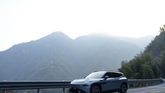 驾驶辅助系统：智能出行的技术支持