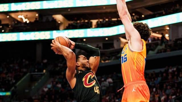 7连胜！阿伦26+14，米切尔轰32+4，哈登成首发第一，骑士又赌赢了