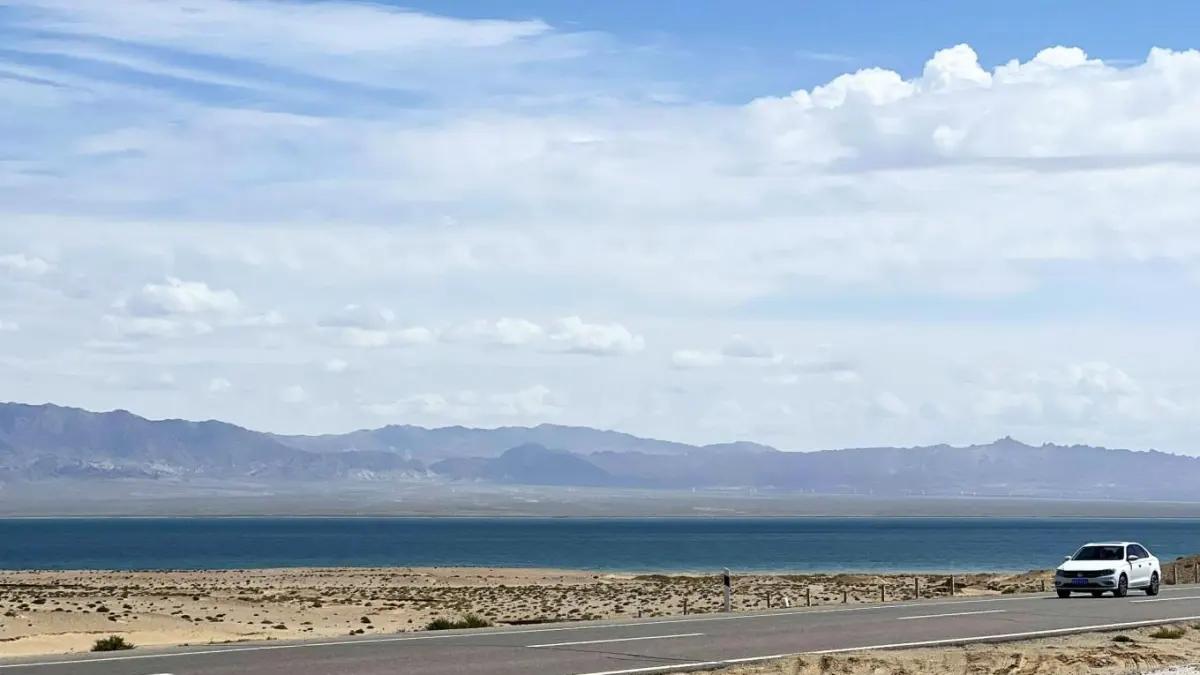 小柴旦的风采（山峦）