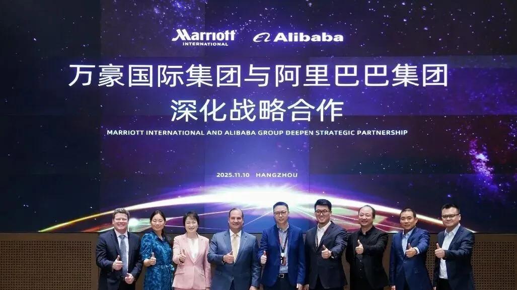 真急了！国际酒店集体“All in”AI
