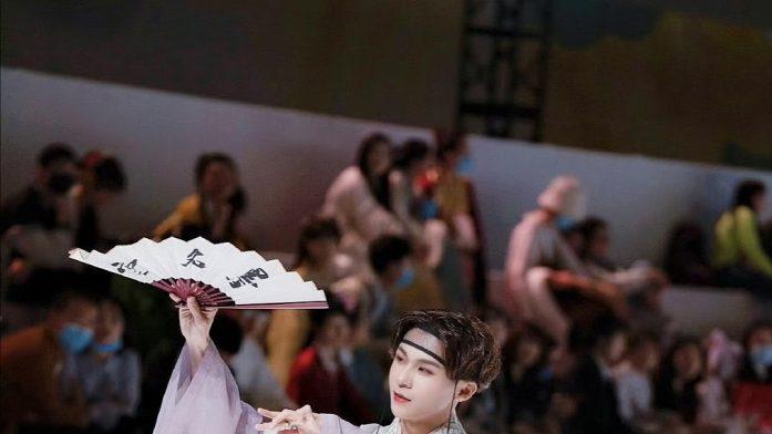 《有光计划》：曲韵渡山河，秉灯存千秋——钱荆溪