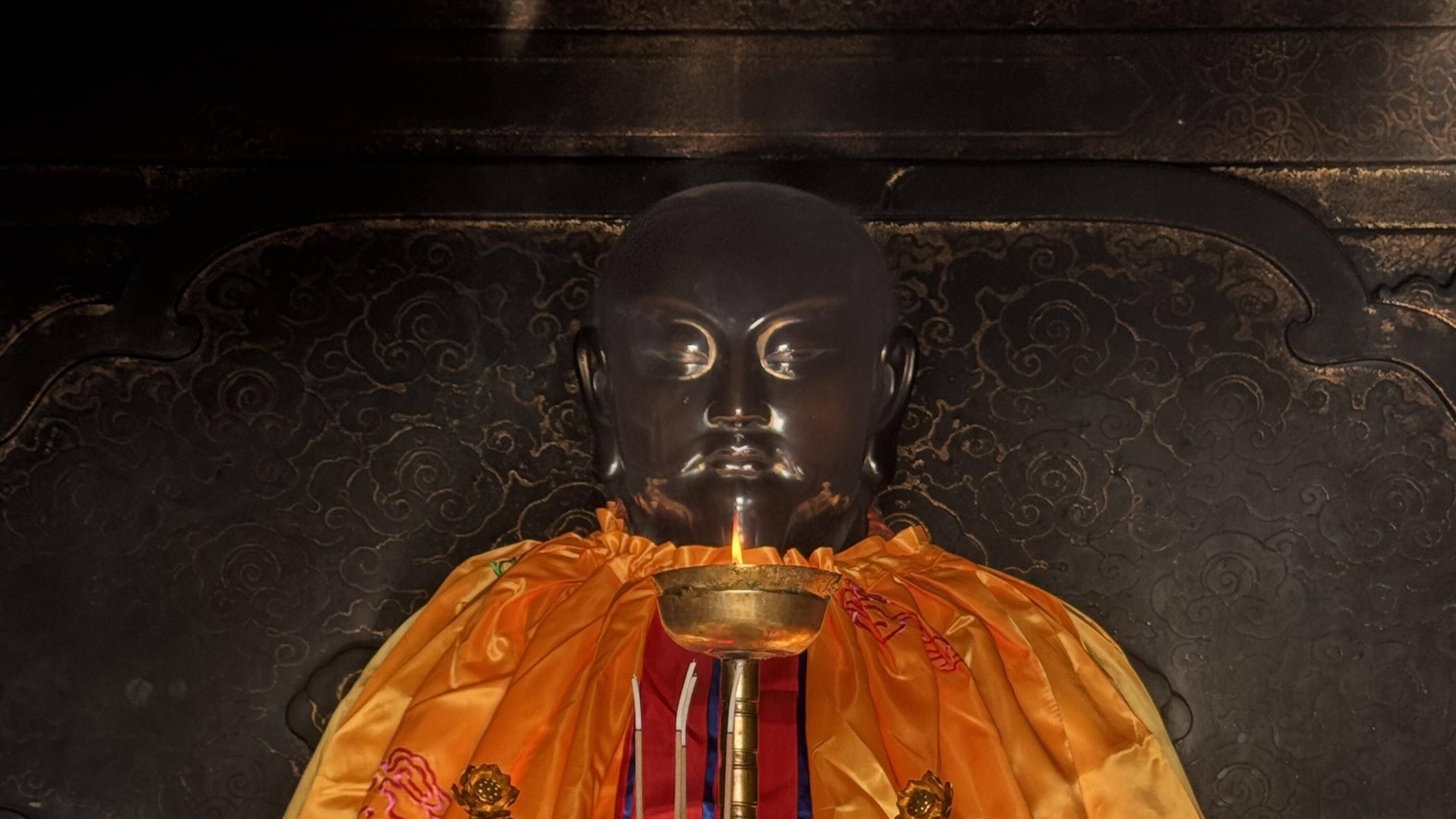 这辈子最疯的一次爬山，全给了武当金殿