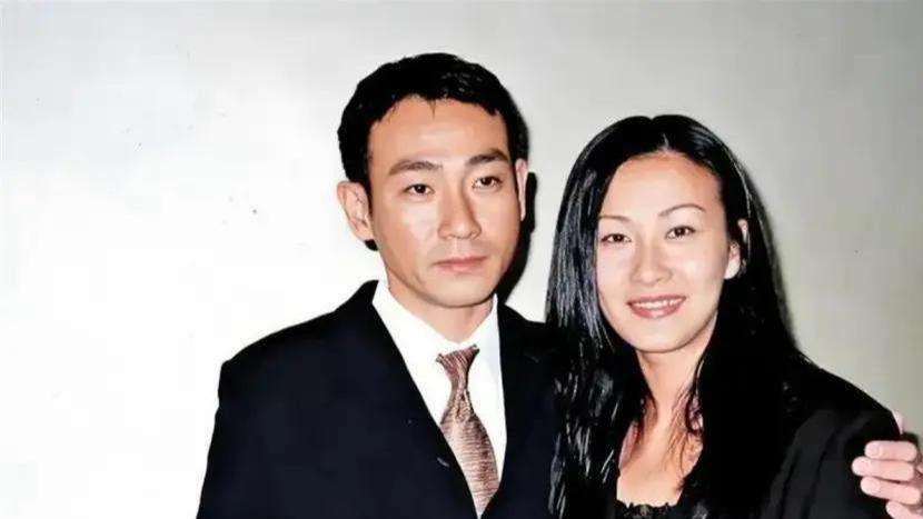 60岁林保怡近况心酸