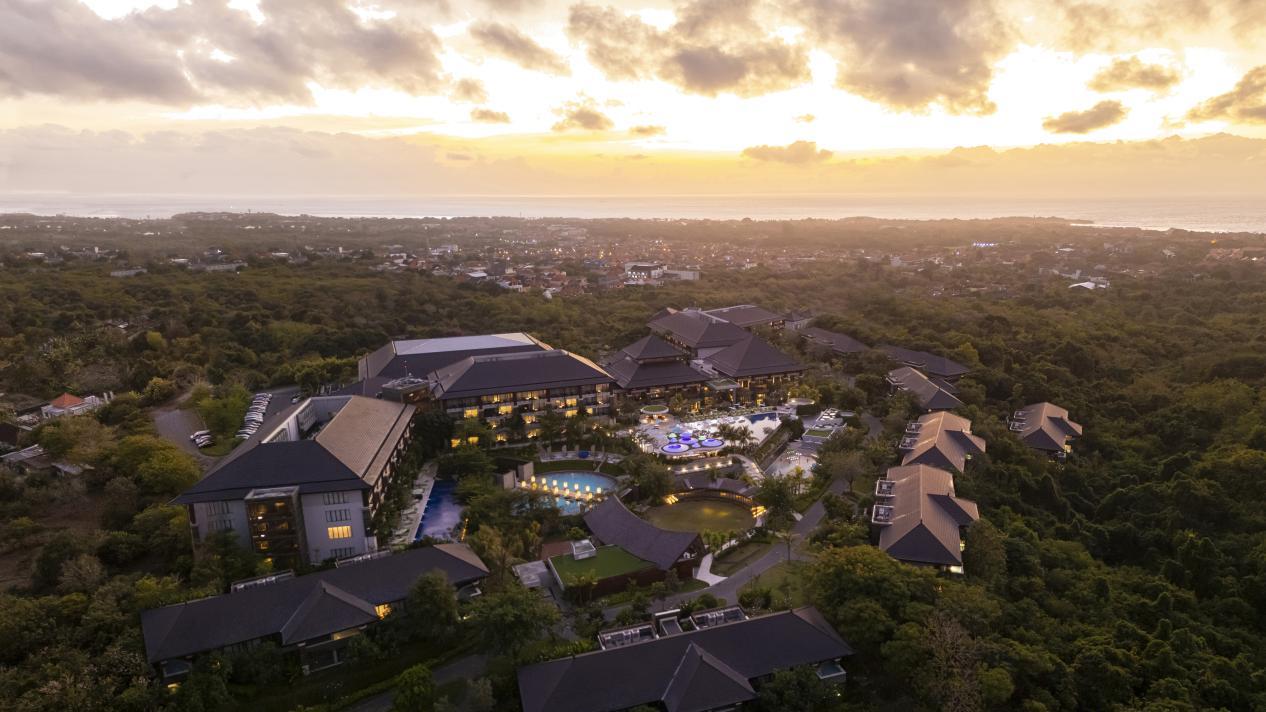 巴厘岛亲子游住哪里？努沙杜瓦万丽实现躺平自由