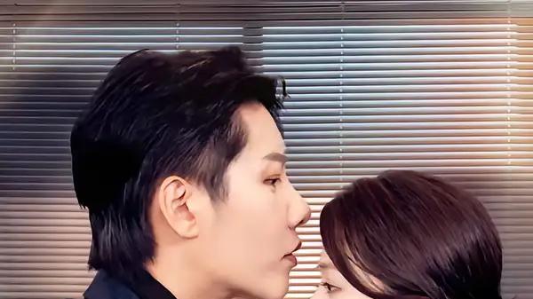 《甩了妈宝男后打脸全世界》逆袭爽感拉满、剧情高能炸裂