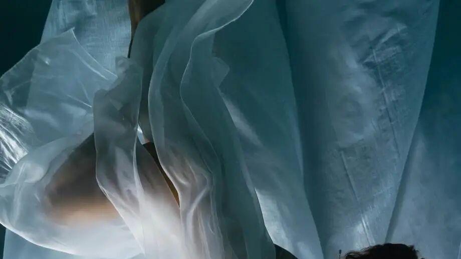 “彩礼都拿不到自己手里，你要个什么劲儿？”