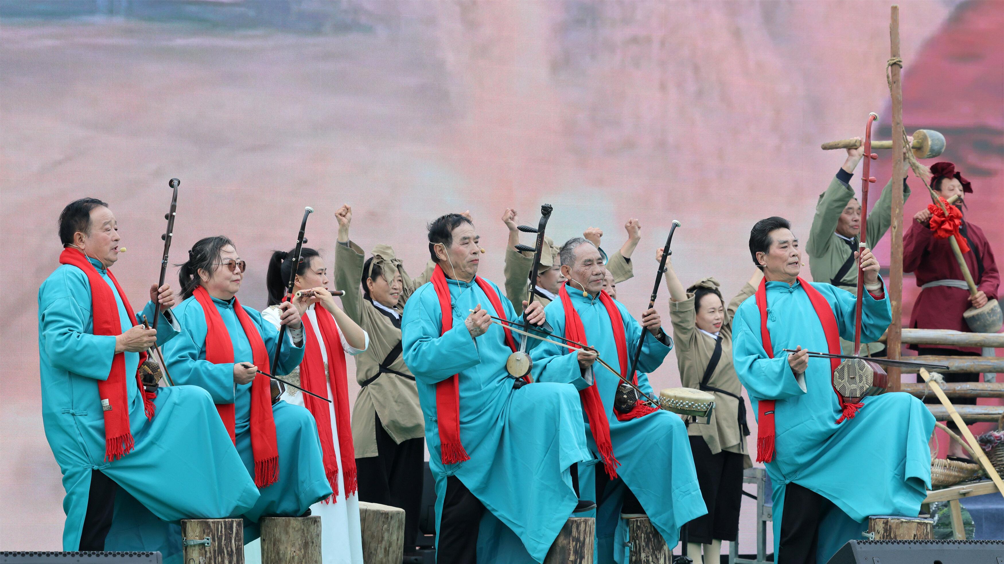 平陆县2026年全国春季“村晚”暨部官桃花季开幕