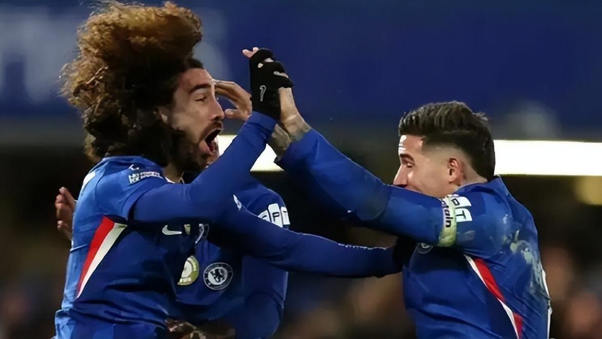 切尔西3比2西汉姆完成双杀，恩佐绝杀球证明关键性，主帅应变到位