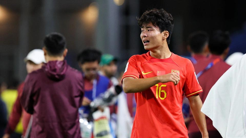 一波未平一波又起，恒大足校向18岁国脚索赔，因私联海港，恒大为培养他投入百万